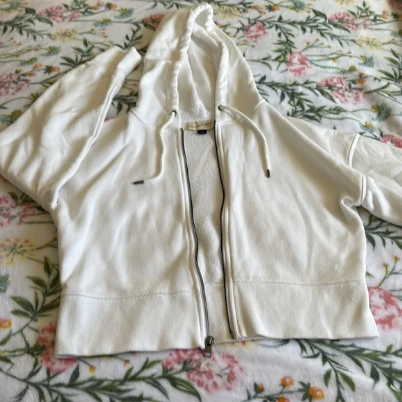 Brand new white zip up hoodie - Picture 4 of 4